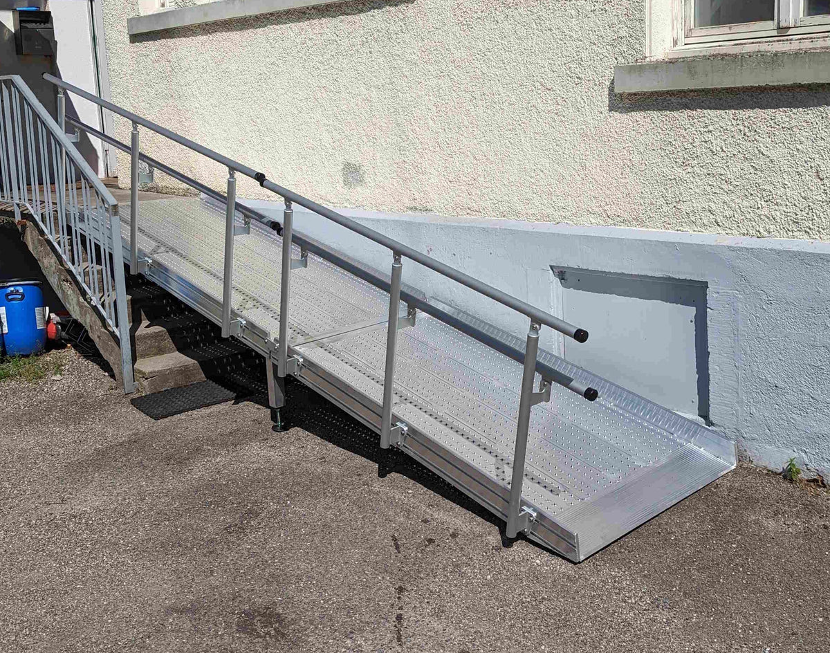 Rollstuhlbreitrampe Länge: 5m Breite: 1m