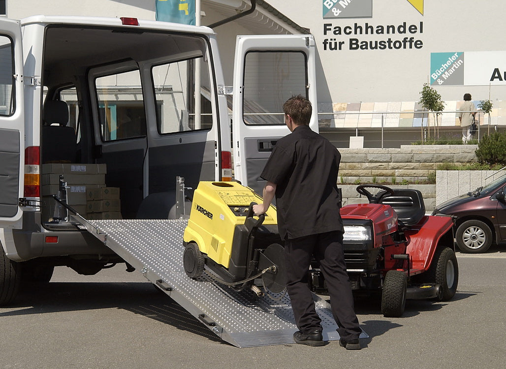 Einbauladerampe Länge: 3,2m Innenbreite: 1m