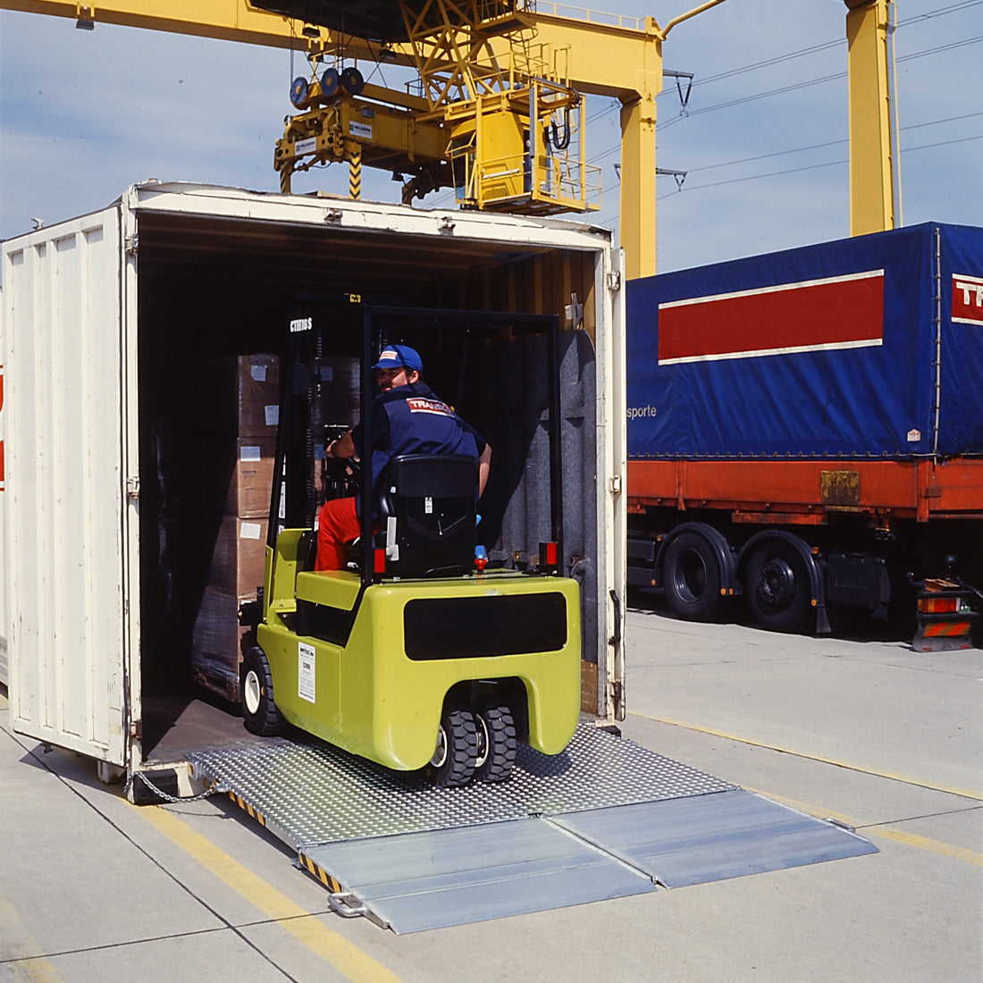 Containerbreitrampe | Länge: 2,32m | Breite: 2m
